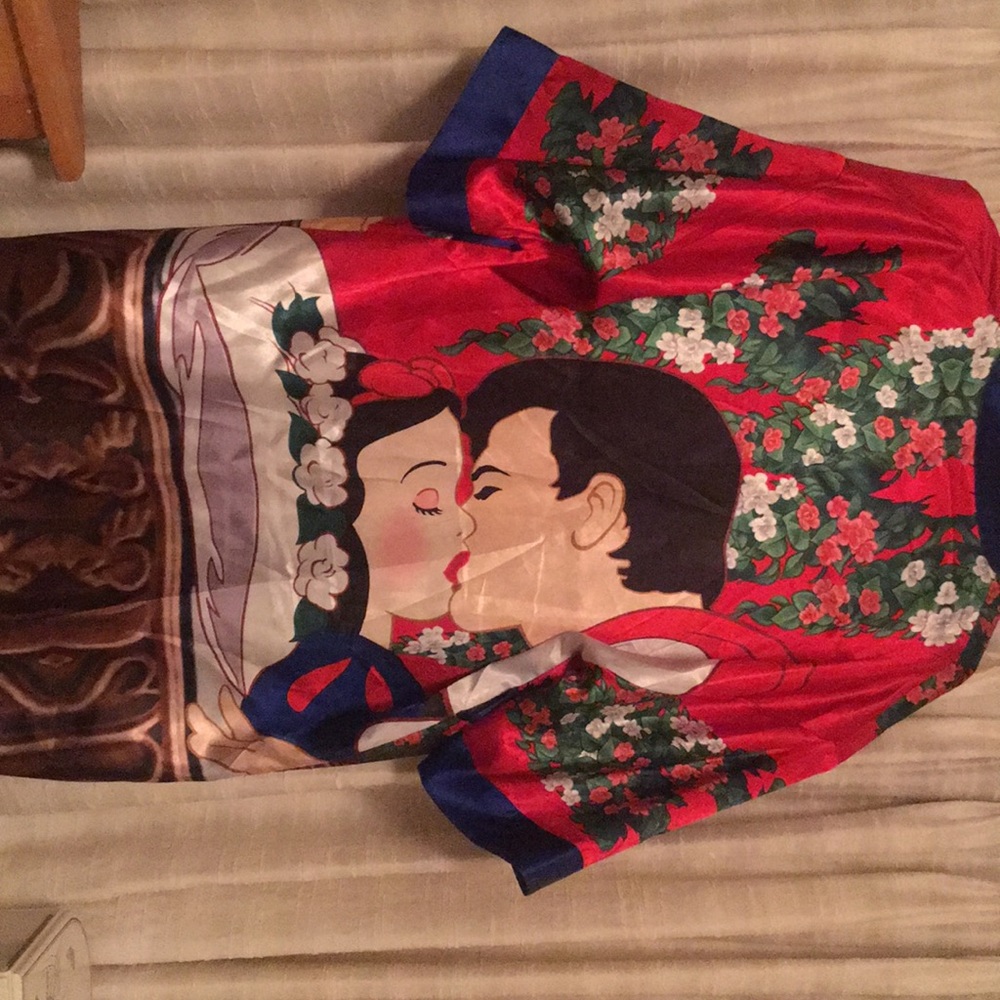 Small/Medium Snow White robe